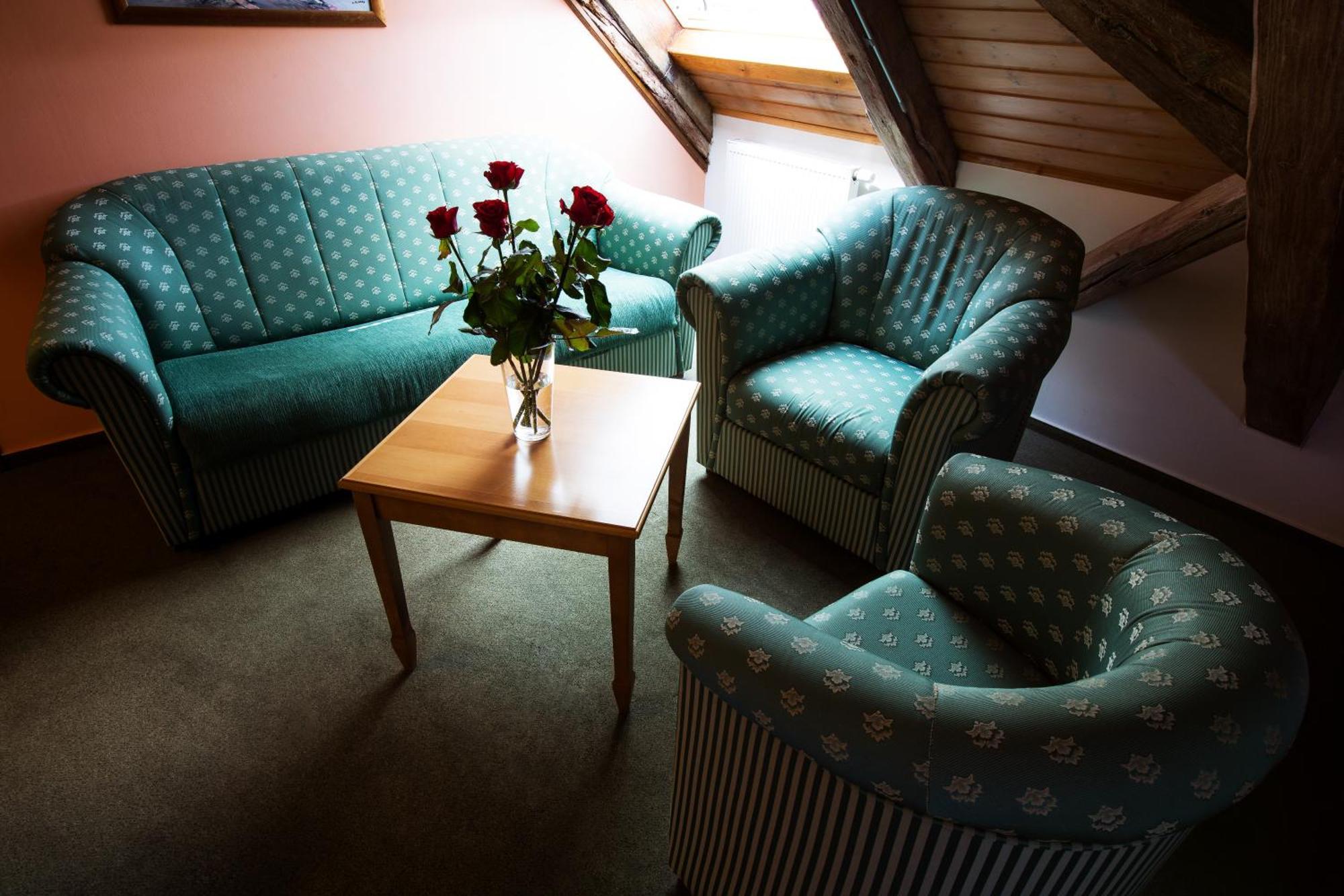 Hotel U Lipy Krusovice Δωμάτιο φωτογραφία