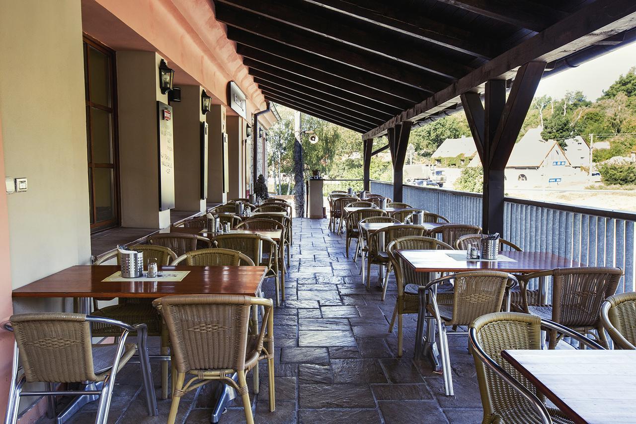 Hotel U Lipy Krusovice Εξωτερικό φωτογραφία